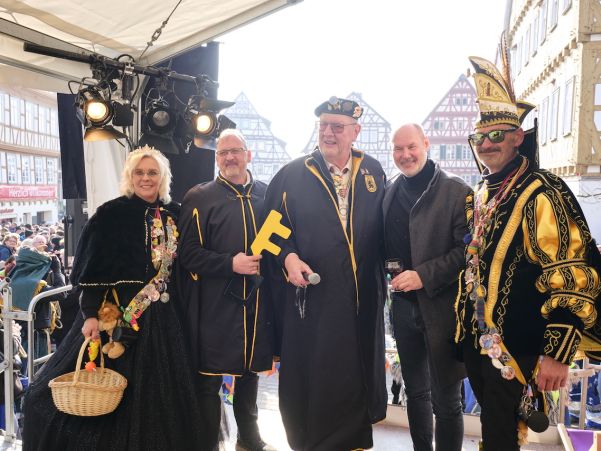 Rathaussturm &amp; Guggentreffen